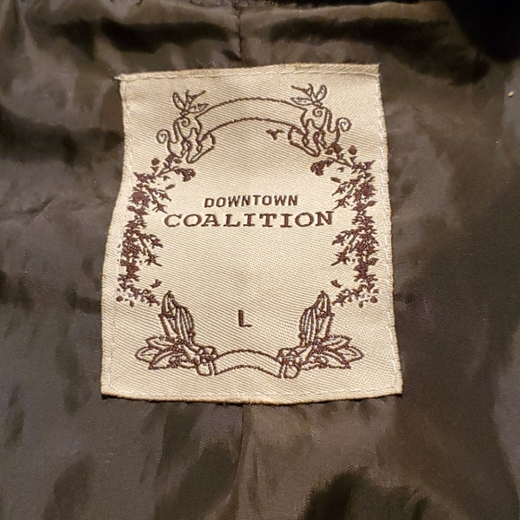 Hooded Jacket - Picture 2 of 6